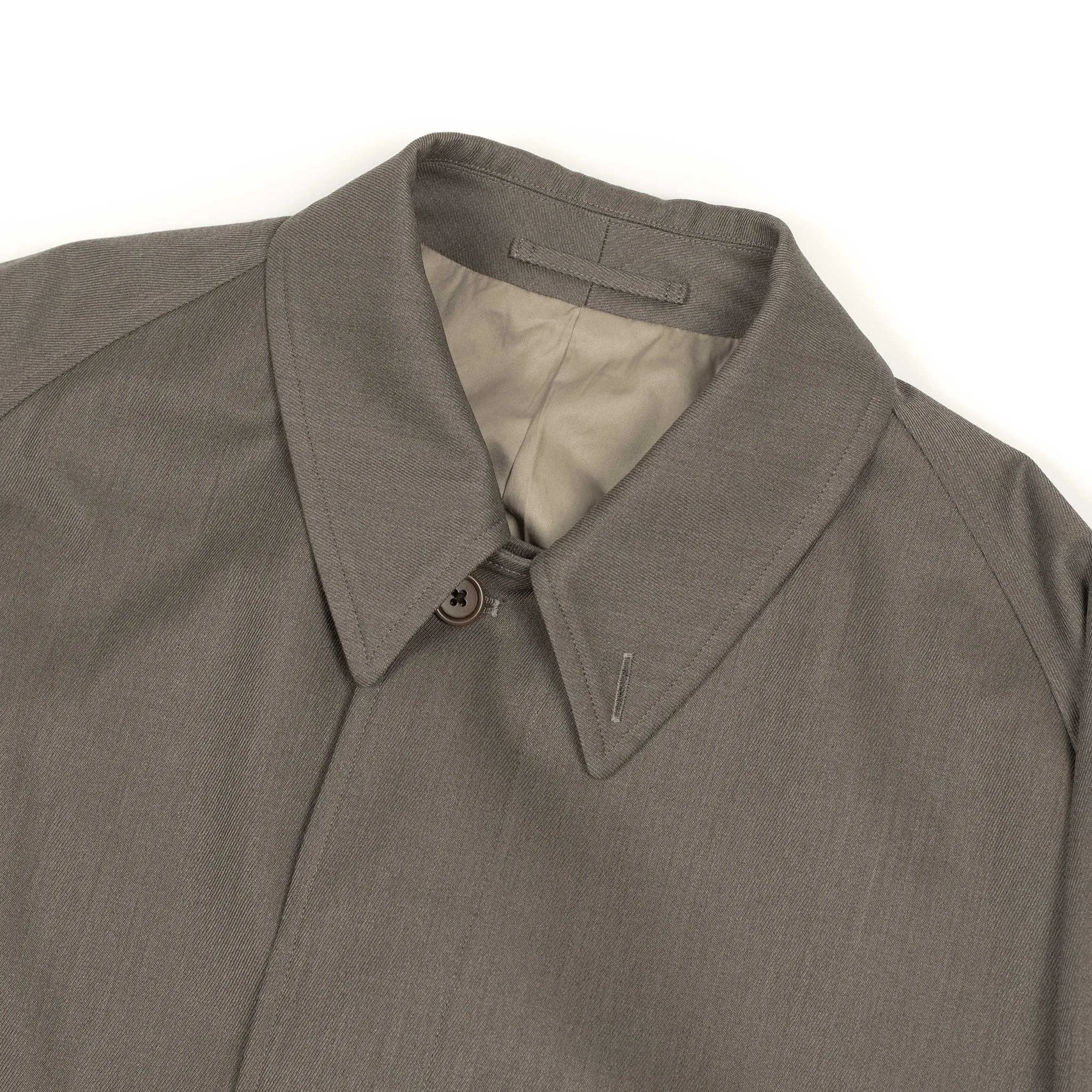 Walker coat in putty grey Britsh cavalry twill wool
