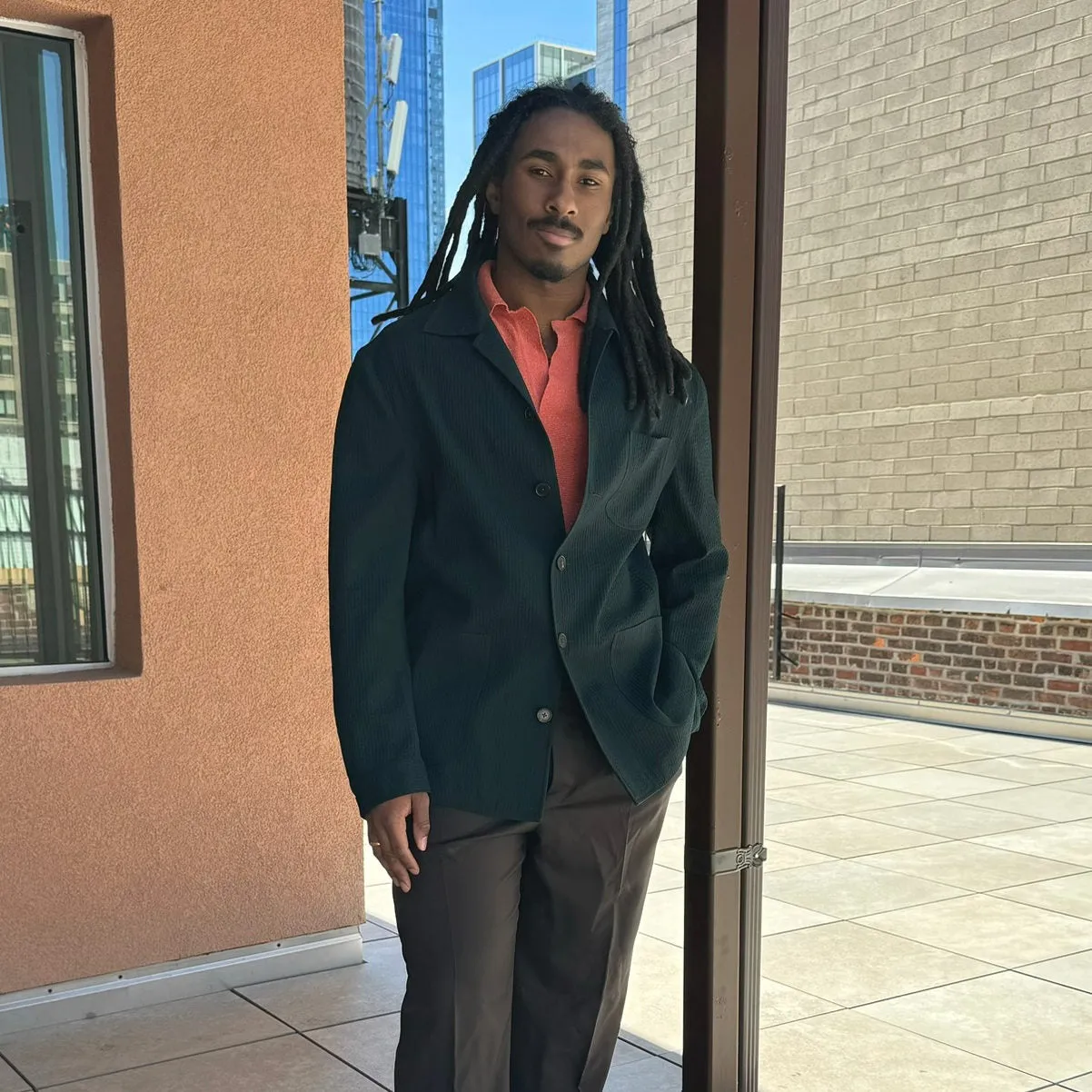 x Sartoria Carrara: chore jacket in dark green wool "seersucker"